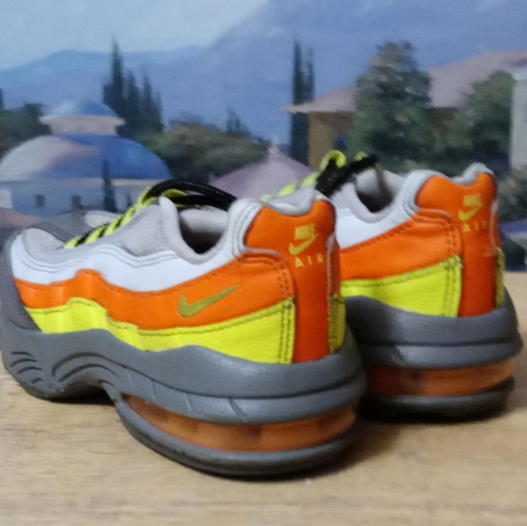 Nike Air Max 95 Kids Size 11C Dark Grey, Light Grey,Neon Green&Orange.Likeππ΄ - Picture 11 of 15